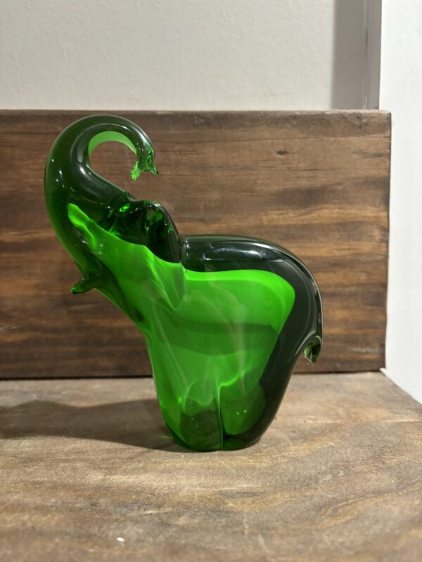 Midcentury Glass Elephant - Image 3