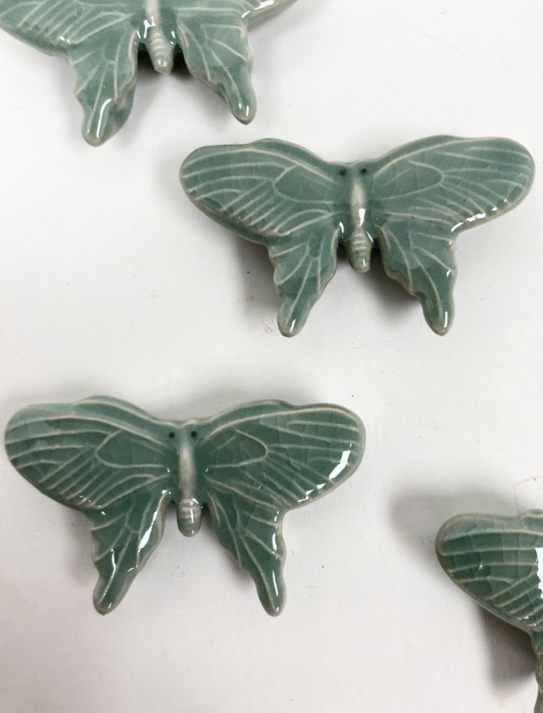 Paint Pets celadon butterfly paint pets