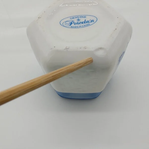 chinoiserie porcelain paintbrush frog